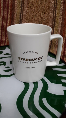 Starbucks City Mug 2018 Starbucks Coffe Company Ivory x 12 oz