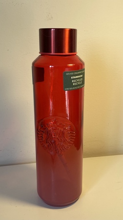 Starbucks City Mug 2022 22oz. Made in Spain Pink Red Ombre Valentine's Day Recycled Glass Water Bottle