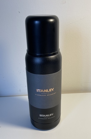 Starbucks City Mug 2020 17 oz. Stanley Exclusively for Starbucks Black Vacuum Insulated Thermal Bottle
